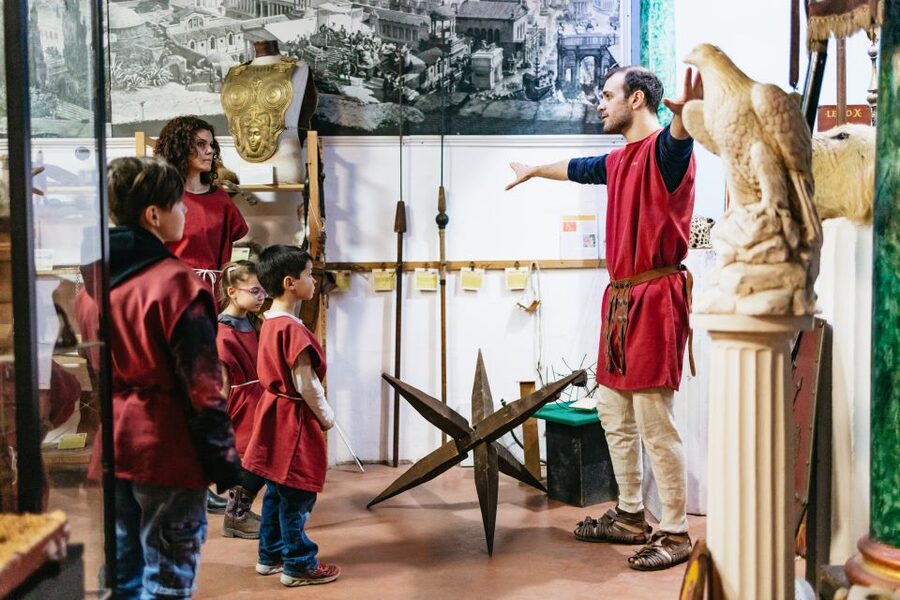 Rome: 2-Hour Gladiator School - Tunic On and Rules Set: Safe Sword Training on Foam Weapons