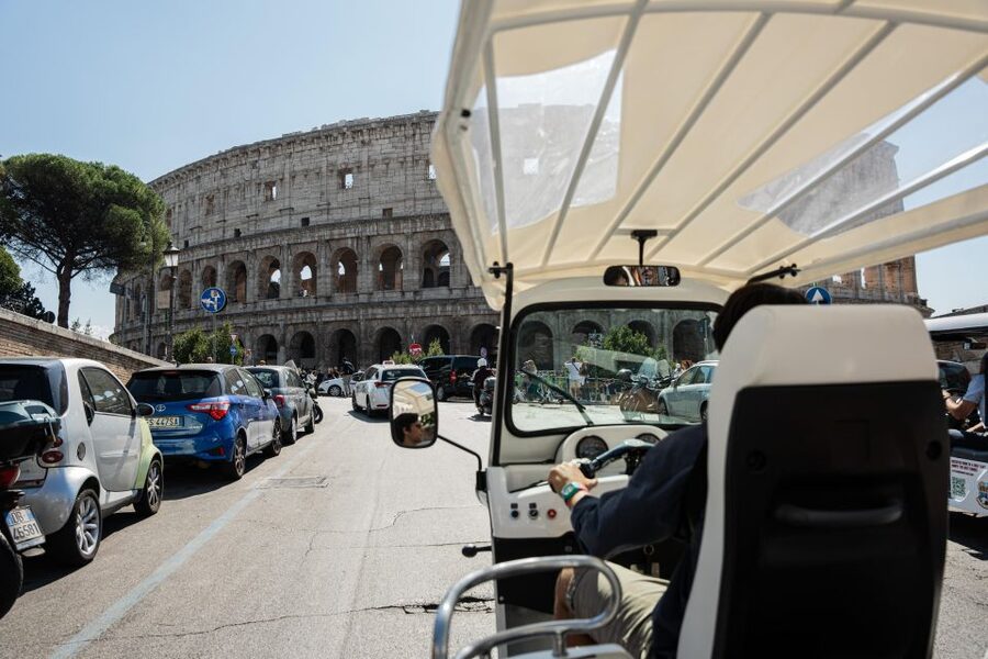Rome: 2-Hour Vip Tuk-tuk tour with Hotel Pickup and Prosecco - VIP tuk-tuk comfort, pickup points, and what 2 hours buys you