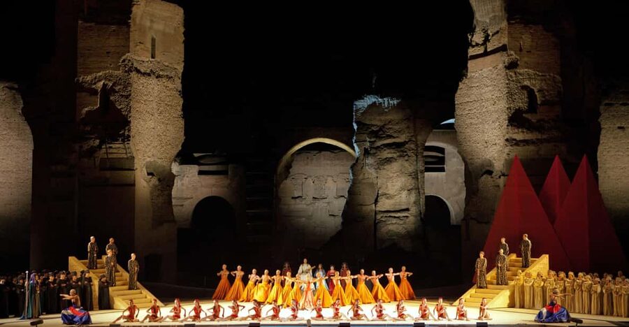 Rome: A Night at the Opera - Baths of Caracalla - Getting There: Timing, Meeting Point, and What to Do Right Before 9:00 PM