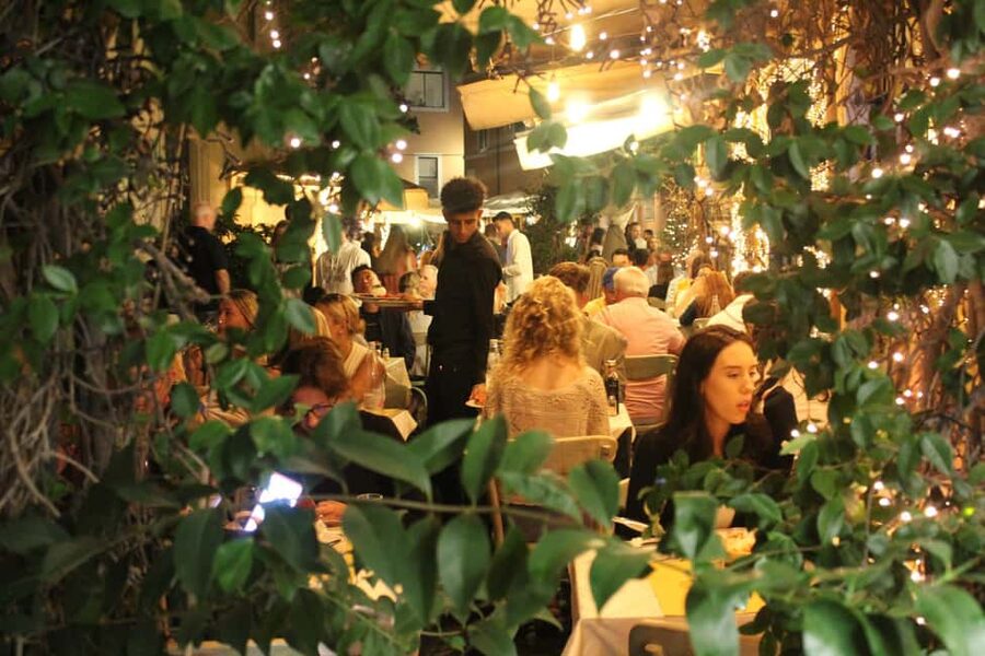 Rome After Dark: Private Luxury Night Tour by Car - Rome After Dark by Car: What makes this night tour work