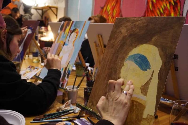 Rome: Afternoon Paint and Sip Experience in Piazza Navona - Painting instruction that actually gets you to the finish line