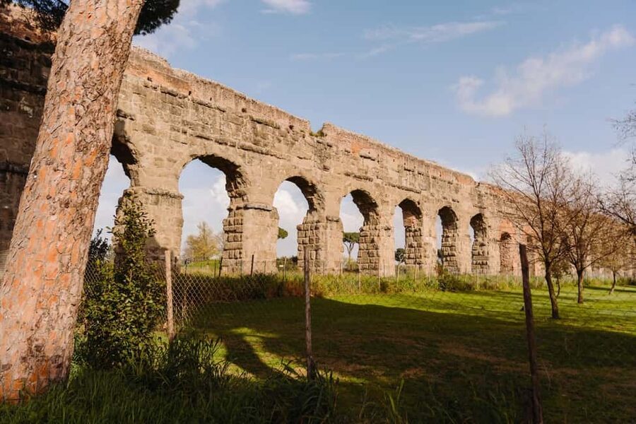 Rome: Appian Way, Aqueducts, and Catacombs Tour - The Comfort Factor: Private Air-Conditioned Transport Between Sites