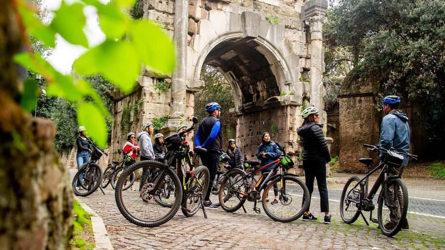 Rome: Appian Way Aqueducts Bike Tour (UPG Catacombs & Lunch) - Key things to know before you go