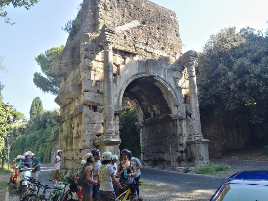 Rome: Appian Way Aqueducts Bike Tour (UPG Catacombs & Lunch) - Why the Appian Way and Aqueducts make Rome feel bigger