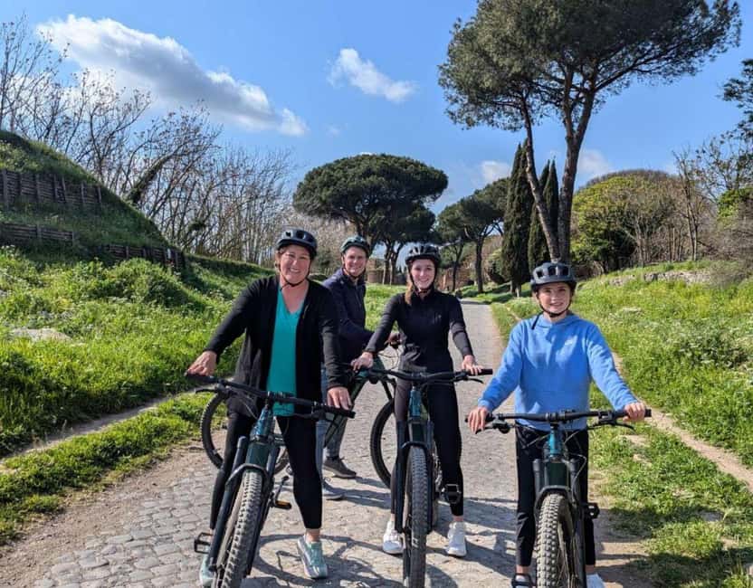 Rome: Appian Way, Aqueducts, & Catacombs E-Bike Guided Tour - Aqueduct Park: Parco degli Acquedotti and the feeling of Roman scale
