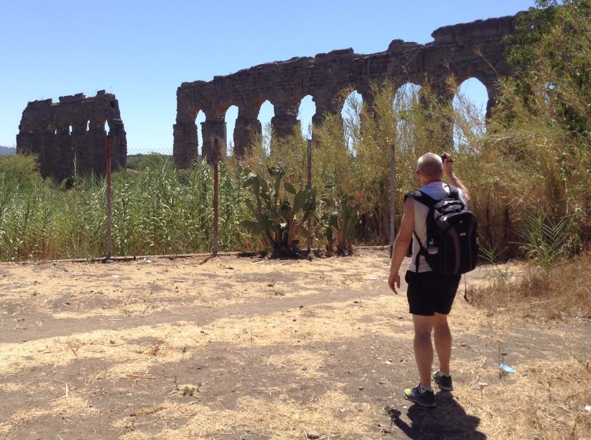 Rome: Appian Way E-Bike Tour Catacombs, Aqueducts & Picnic - Picnic vs aperitivo in the park: what you will eat