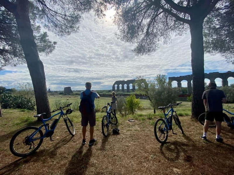 Rome:Appian Way E-bike Tour with Catacombs, Aqueducts & Food - Who this Appian Way e-bike tour is best for
