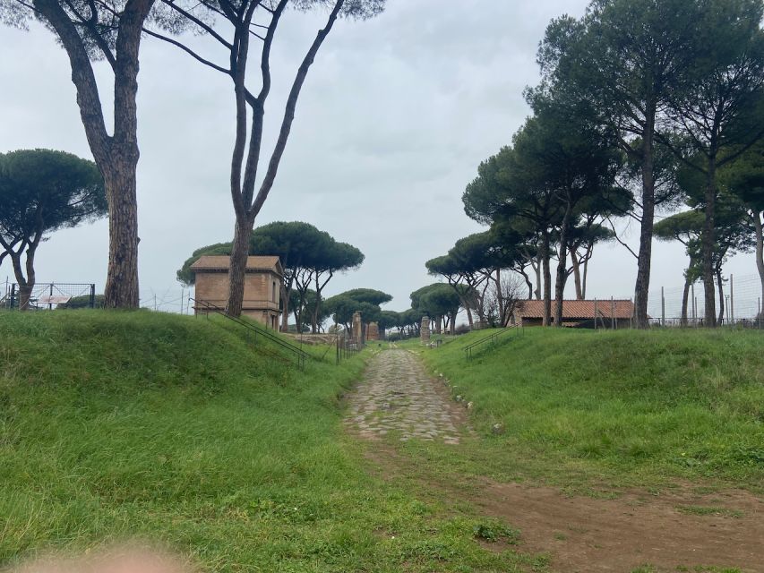 Rome: Appian Way Guided Tour on E-Bike with italian Aperitif - Appia Antica Archaeological Park: where the road becomes the attraction