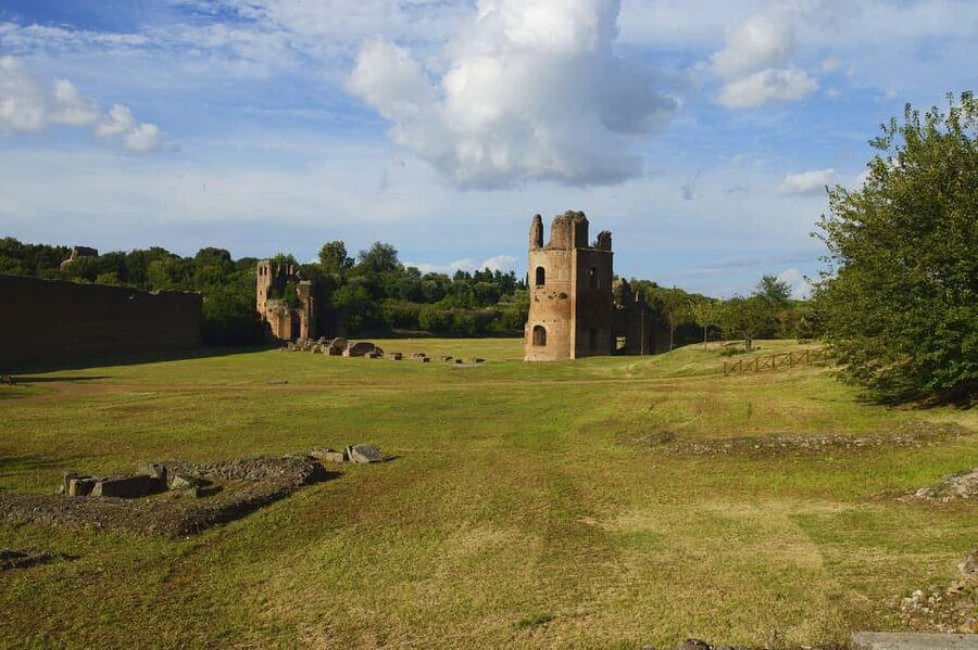 Rome: Appian Way & Roman Aqueducts Guided E-Bike Tour - Safety, timing, and group size: what a small group changes
