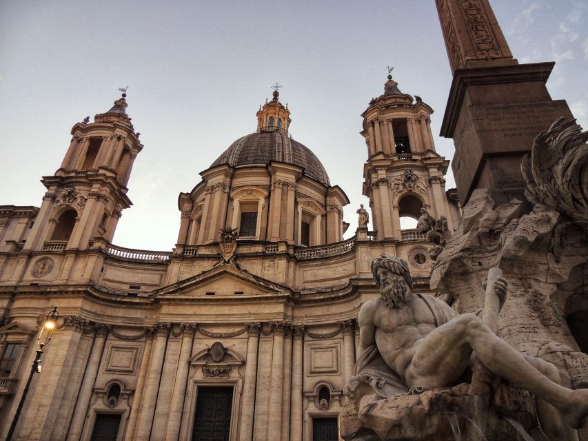 Rome at Twilight Tour Among the Piazzas and Fountains - Trevi Fountain: Baroque Theater and the Classical Logic Behind It