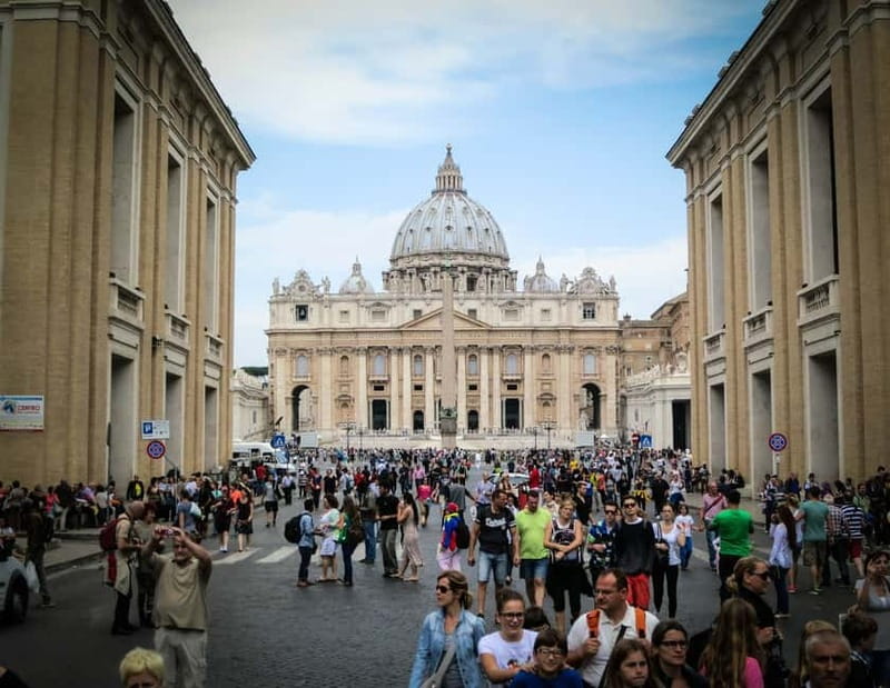 Rome: Audience Pope Leo XIV with guided tour - A Wednesday Papal Audience, with a plan that makes sense