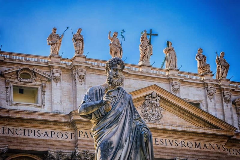 Rome: Audience Pope Leo XIV with guided tour - When your guide steps back, and why that is normal