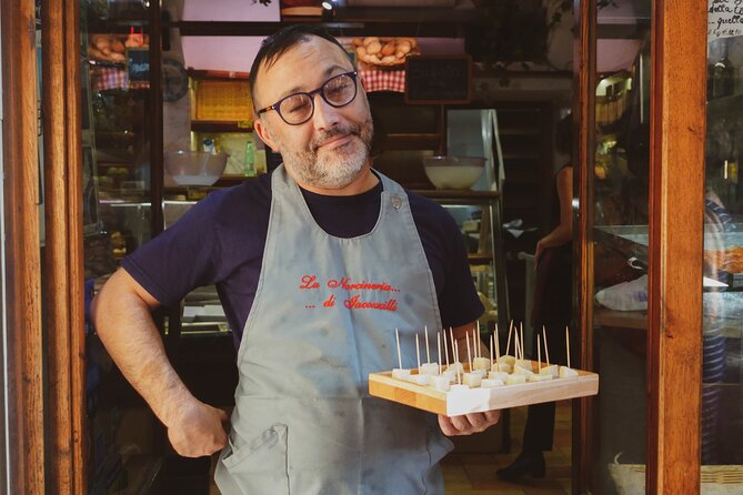 Rome: Award Winning Trastevere Group Food Tour with Wine - Fiordiluna: dessert tasting and the gelato finish