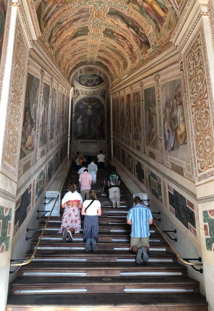 Rome: Basilica of St John Lateran & Holy Steps 1-Hour Tour - Scala Sancta in 20 minutes: what you will actually experience