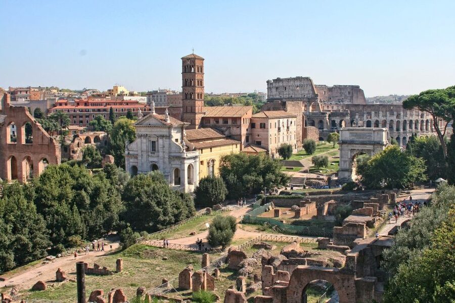 Rome: Best of Colosseum and Roman Forum Guided Tour - Inside the Colosseum: Nero, gladiators, and myth-busting in real time