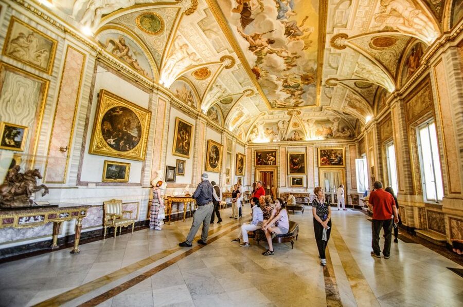 Rome: Borghese Gallery Guided Tour with Skip-the-Line Ticket - Paintings by Rubens and Tiziano, plus the story behind the collection