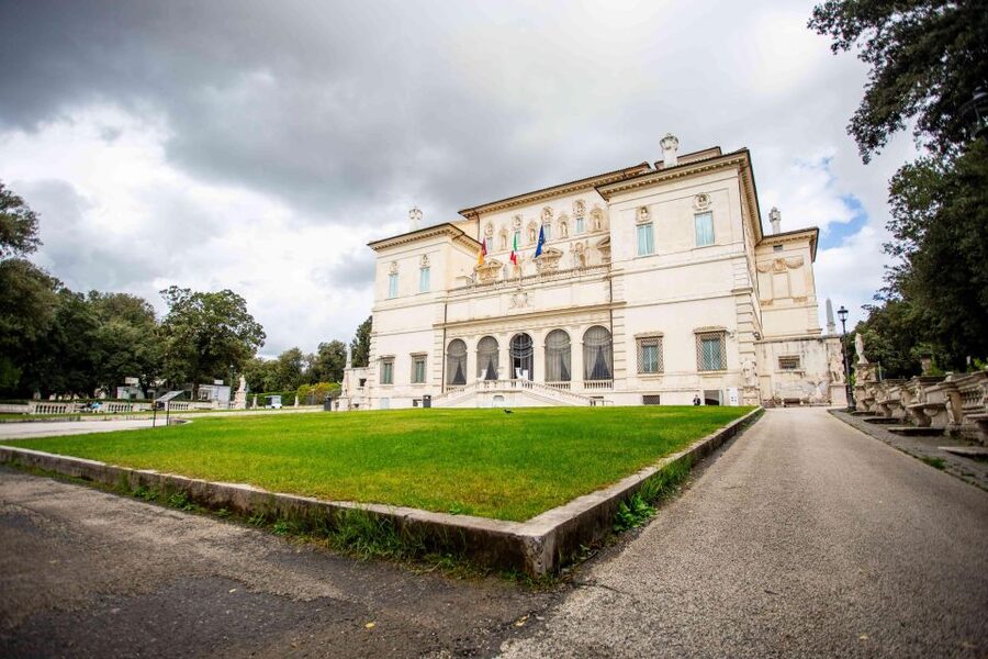 Rome: Borghese Gallery Skip-the-Line Entry and Guided Tour - The Caravaggio Room: Drama, Light, and Shock Value (In a Good Way)