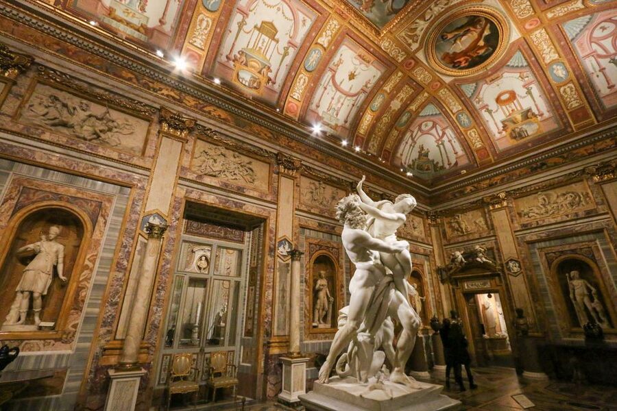 Rome: Borghese Gallery Skip-the-Line Tickets with Audioguide - Using the digital audioguide without turning it into a screen marathon