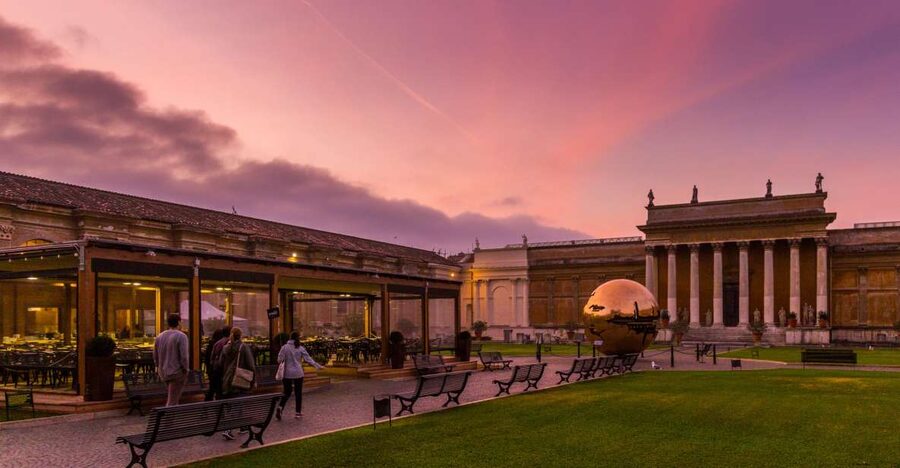 Rome: Breakfast & Tour of Vatican Museums & Sistine Chapel - Why this Vatican morning works: breakfast first, crowds second