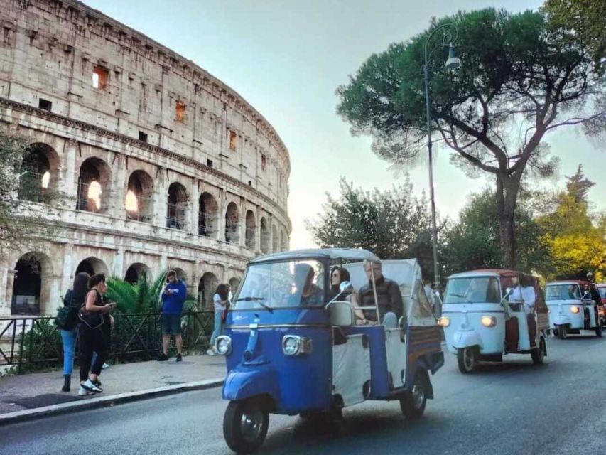 Rome by Ape Calessino - Trevi Fountain and the Spanish Steps: built for photos, better with a guide