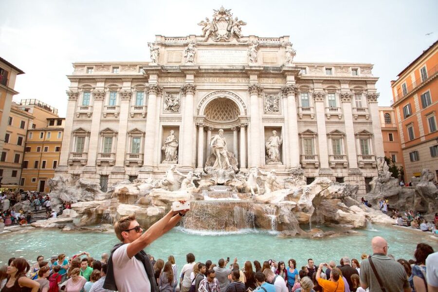 Rome by Night: 3-Hour Guided Walking Tour - Trevi Fountain after crowds: a landmark you can actually experience