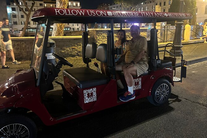 Rome by Night: Golf Cart Tour - Piazza Navona and the Colosseum at night: your grand finale