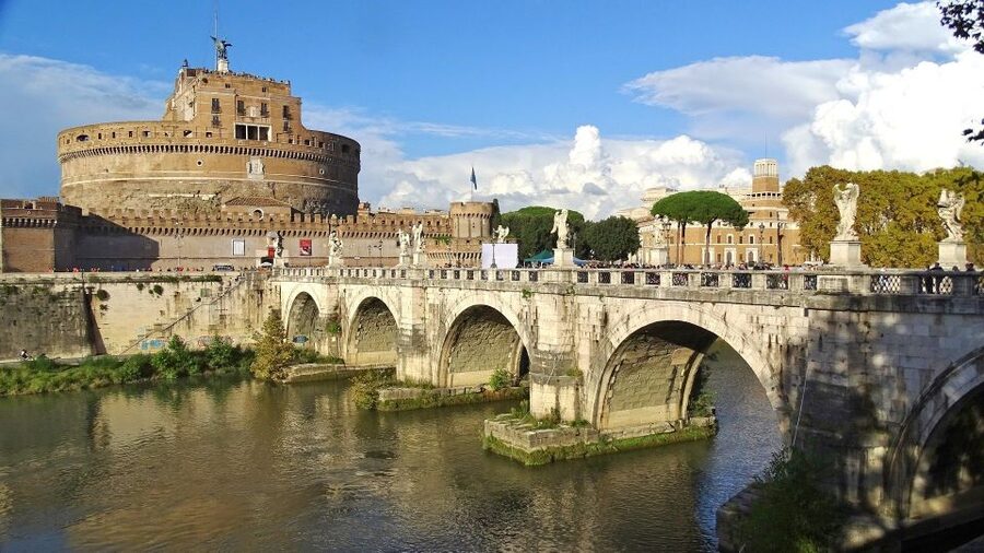 Rome: Castel Sant’Angelo Skip-the-Line Ticket & Audio Guide - The terrace and “Rome by the Tiber” photo payoff