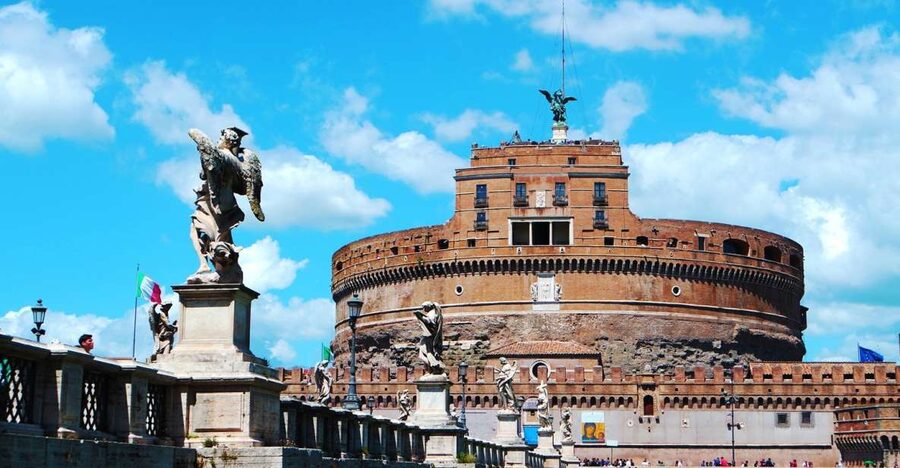 Rome: Castel Sant’ Angelo Ticket and Audio Guide - The audio guide setup: make it work before you leave your hotel