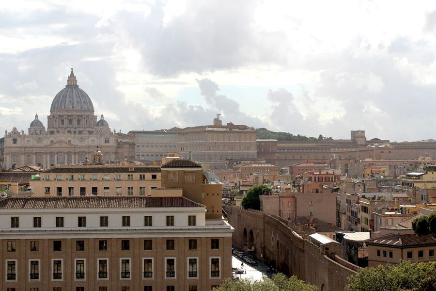 Rome: Castel Sant’ Angelo Ticket and Audio Guide - Views from the top: the Rome you can see in one glance