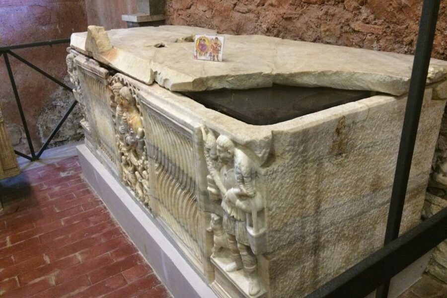 Rome: Catacombs of St. Sebastian Entry Ticket & Guided Tour - From quarry to catacomb: what you’re really standing on
