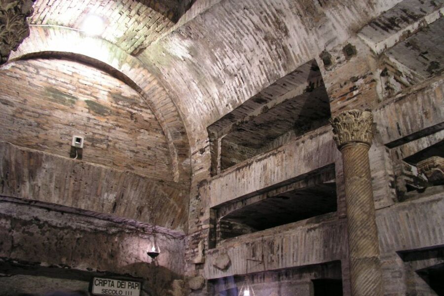 Rome: Catacombs Underground Tour, Ticket, and Transfer - Quick comparison in your head: guided and structured vs DIY chaos