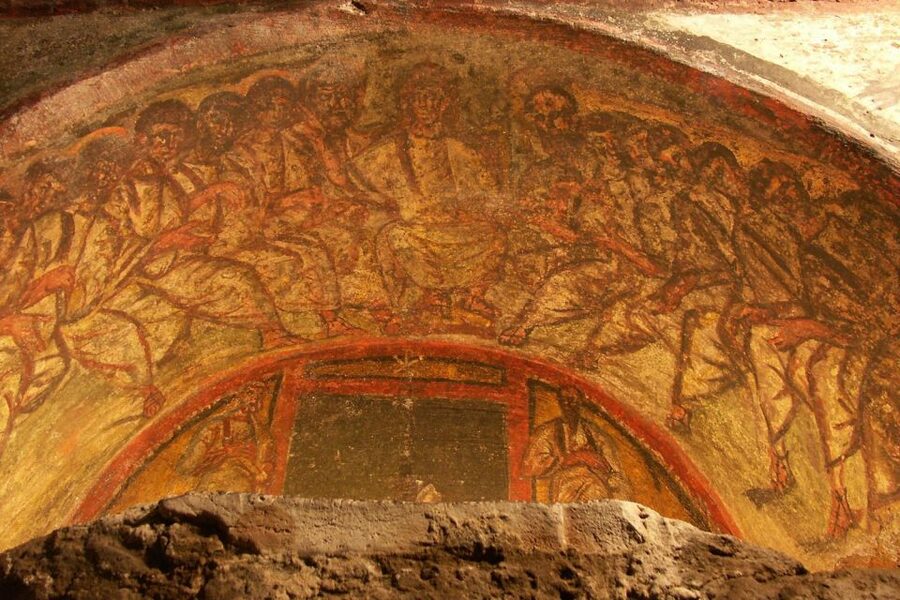 Rome: Catacombs Underground Tour, Ticket, and Transfer - The famous burial grounds (and why legends show up in this story)