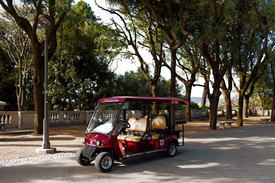Rome: City Golf Cart at Night Tour - Aventine Keyhole: why this stop sticks in your memory