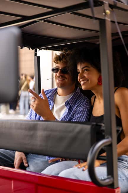 Rome: City Highlights E-Tuk Tuk Tour - Jewish Ghetto + the feel of an older neighborhood
