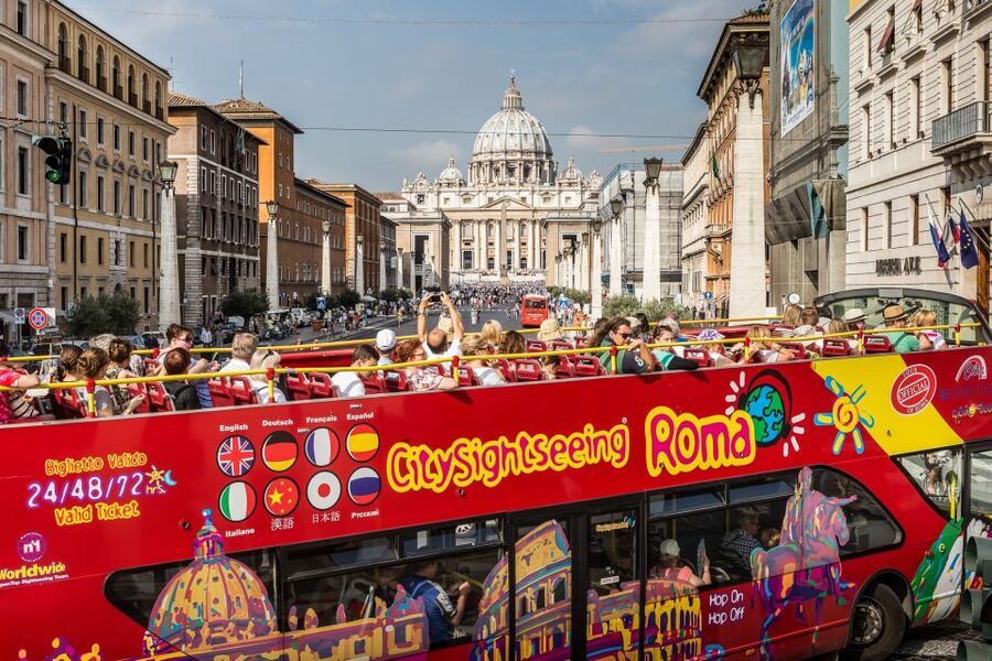 Rome: City Sightseeing Hop-on Hop-off Bus with Audioguide - Colosseum, Circus Maximus, Piazza Venezia: your ancient Rome highlight run