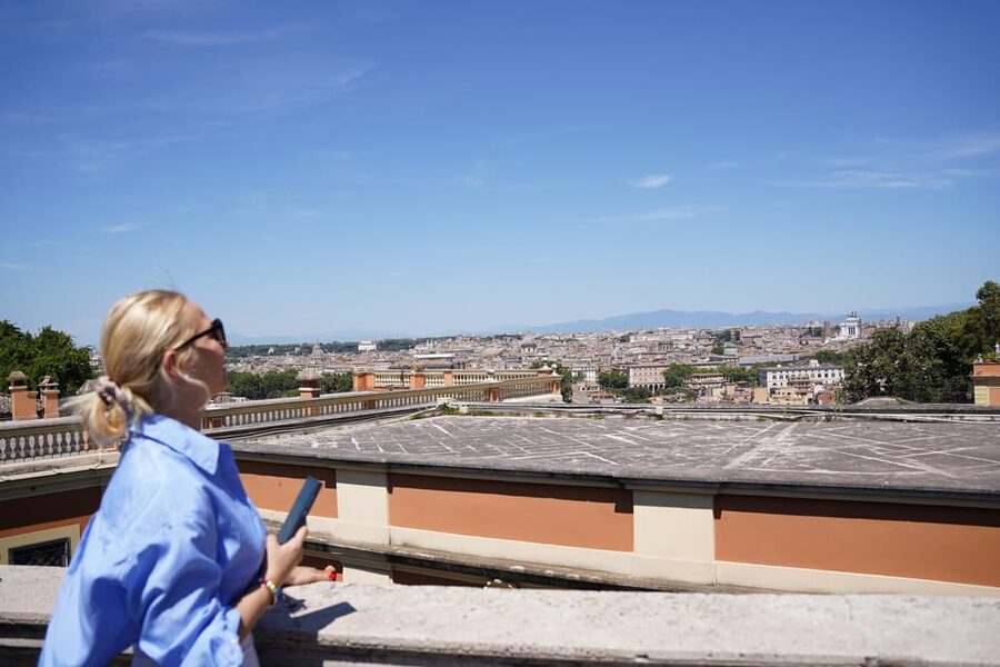 Rome: City Tour by Vespa with Pictures and Sweets Tastings - Passenger-only Vespa Touring, built for seeing Rome fast