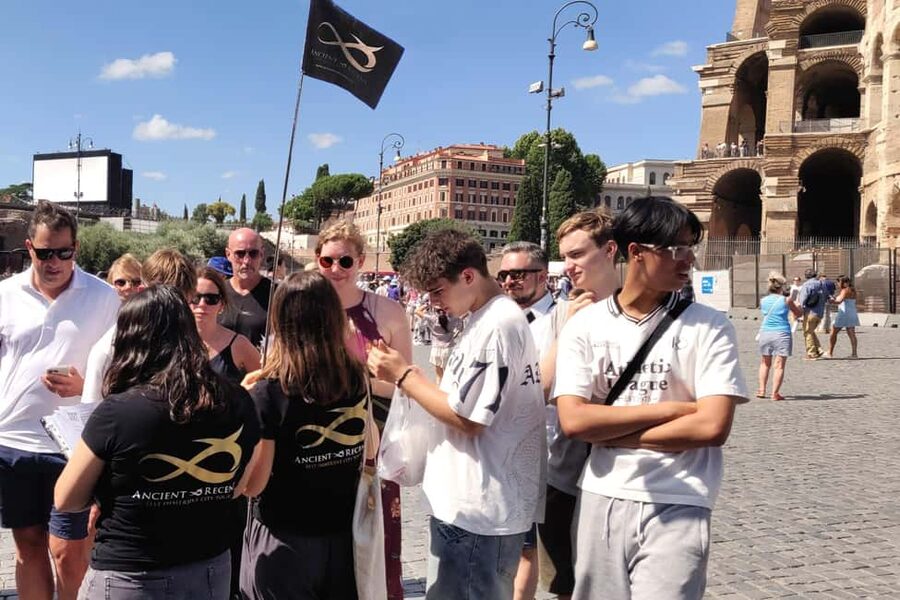 Rome: Colosseum Access and Self-Guided Virtual Reality Tour - Who Should Book This Colosseum VR Tour