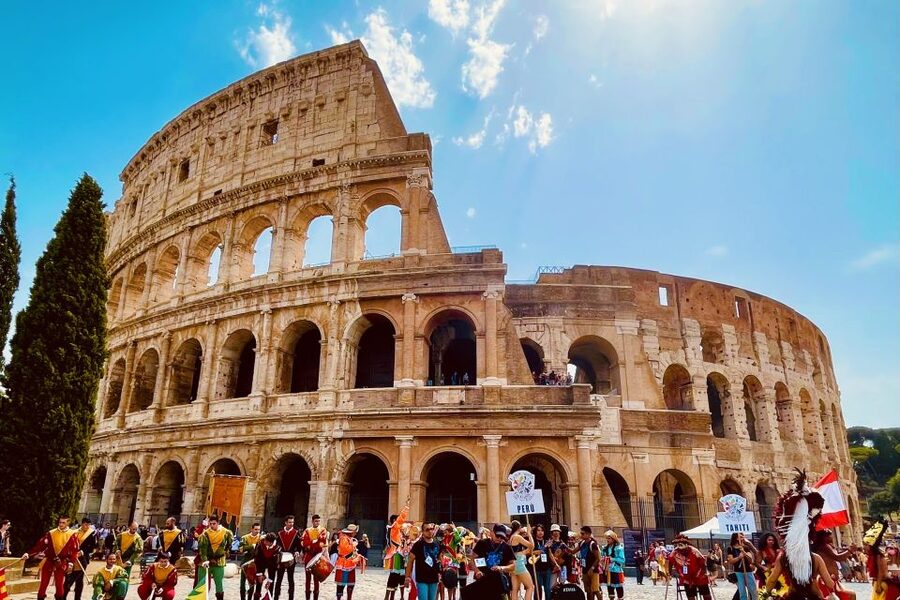 Rome: Colosseum, Arena Floor & Ancient Rome Tour - Palatine Hill viewpoints and Romulus and Remus legend