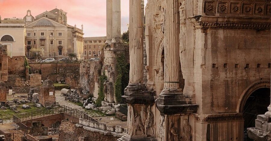 Rome: Colosseum Arena Floor and Ancient Rome Tour - Palatine Hill Panorama and the Legend of Romulus and Remus