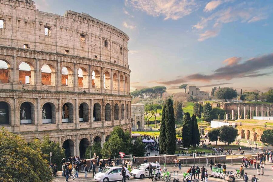 Rome: Colosseum Arena, Forum & Palatine Hill Guided Tour - Roman Forum: Where Politics and Power Became Stone
