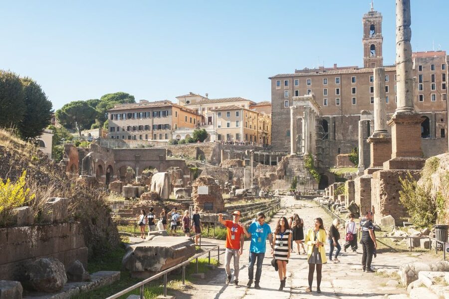 Rome: Colosseum Arena, Forum & Palatine Hill Private tour - Palatine Hill: where Rome’s legends meet the power elite
