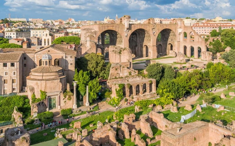 Rome: Colosseum Arena Guided Tour, Forum & Palatine Option - Timing and seasonal schedule: what changes in summer