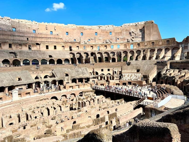 Rome: Colosseum Arena Guided Tour, Forum & Palatine Option - Palatine Hill: imperial homes and the views over the Colosseum