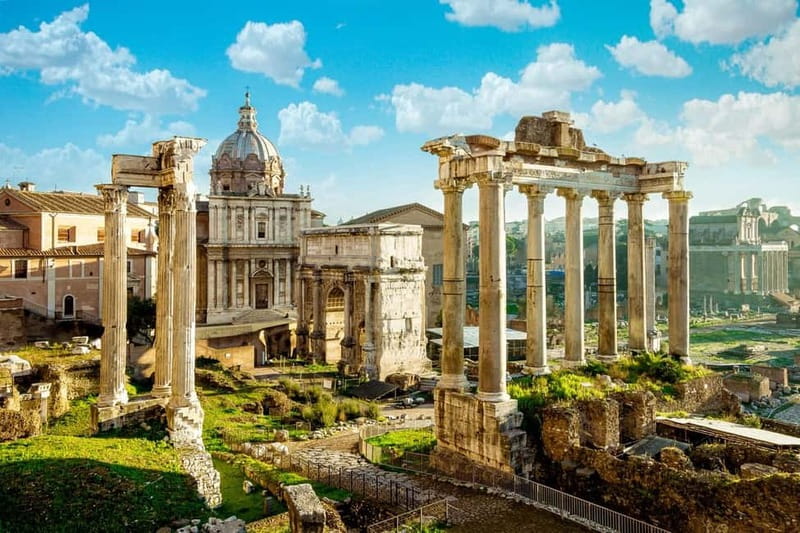 Rome: Colosseum Entry, Palatine Hill, Forum, with Audioguide - Inside the Colosseum: what you see and how the audio guide makes it make sense