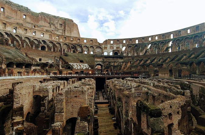 Rome: Colosseum Express Guided Tour - Entering for speed: two main levels, guided but not rushed