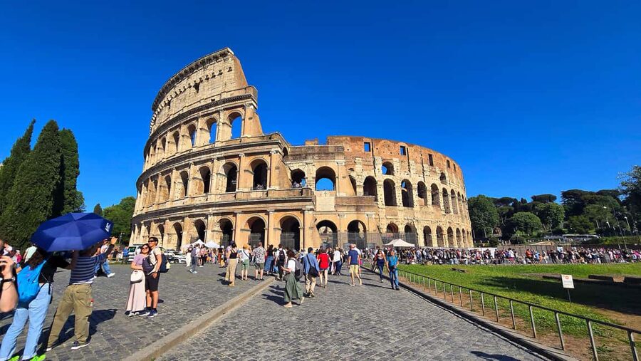 Rome: Colosseum Express Tour and Roman Forum Access - Key reasons this tour is worth your time