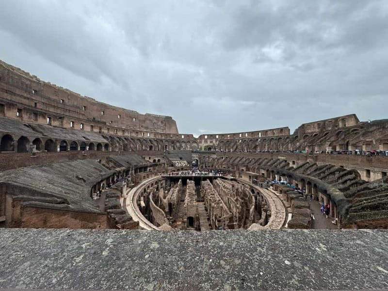 Rome: Colosseum, Forum and Palatine Hill - Guides, headsets, and the pace that keeps you from falling behind