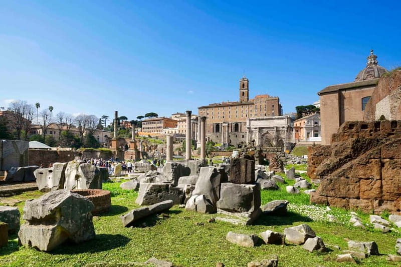 Rome: Colosseum & Forum with Audio Guide - Optional Arena - Skip-the-line entry and the optional arena floor moment