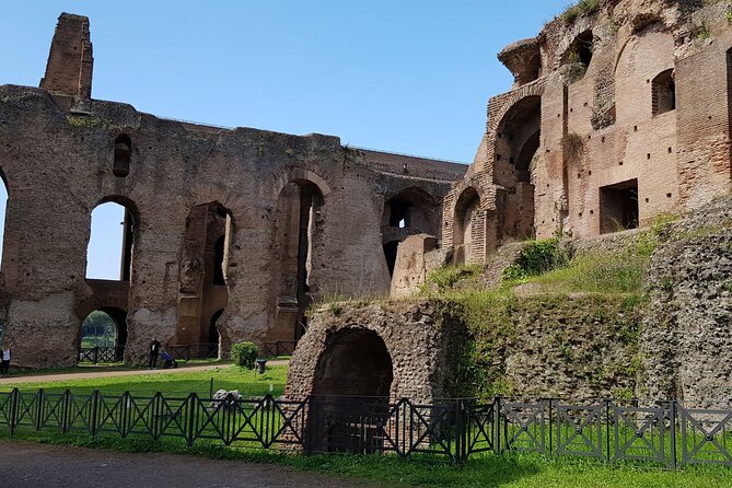 Rome: Colosseum, Palatine Hill and Roman Forum Guided Tour - Key things I’d bet you’ll care about