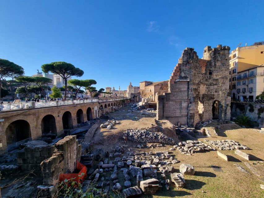 Rome: Colosseum, Palatine Hill and Roman Forum Guider Tour - Roman Forum: The Empire’s Political, Religious, and Commercial Center